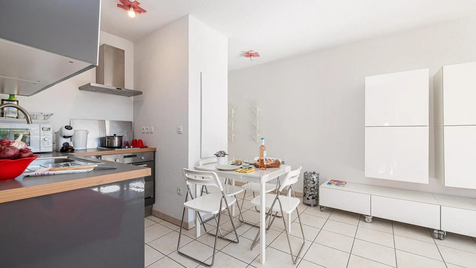 Apartment Royal Sunny Apt 200M From Beach - Happy Rentals Menton